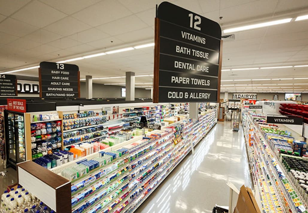 سوبر ماركت ضخم