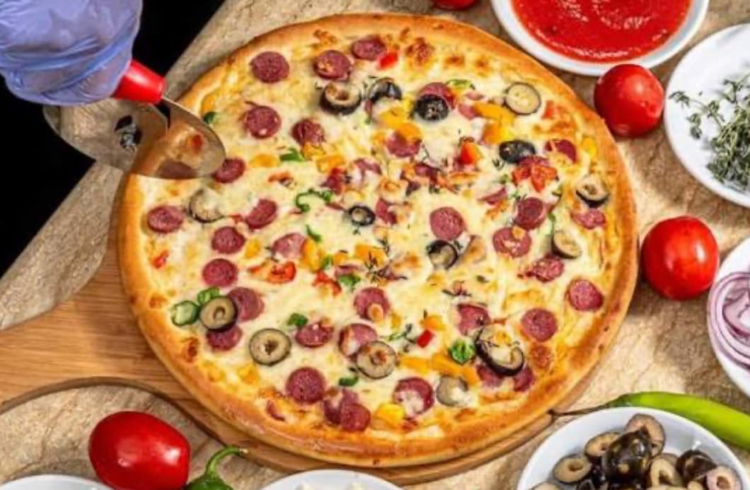 مقهي بيتزا ومعجنات